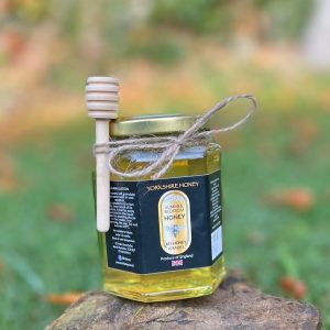 Jar of raw honey 340g